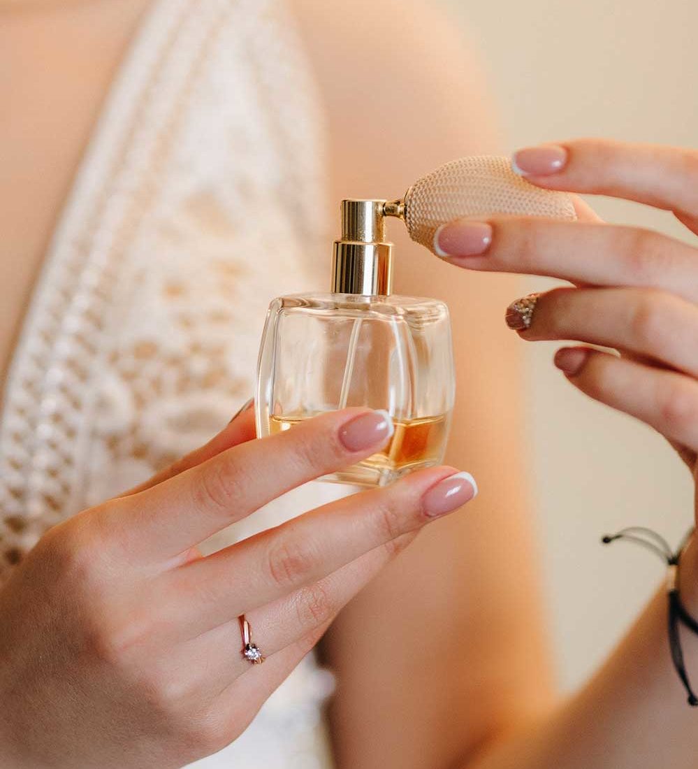 Perfume Cleopatra luxury bottle design